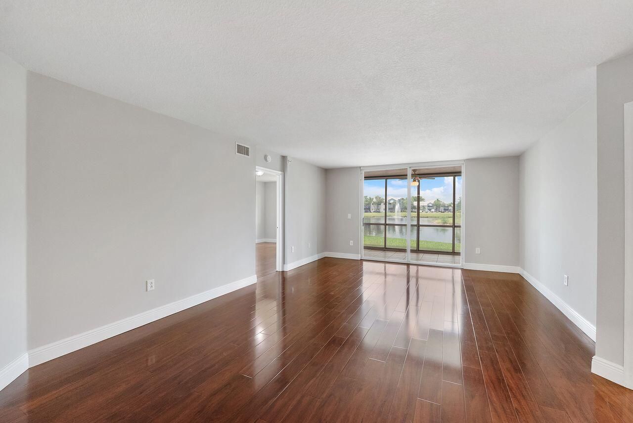 9563 Weldon Circle, Unit D107, Tamarac, FL 33321 Photo