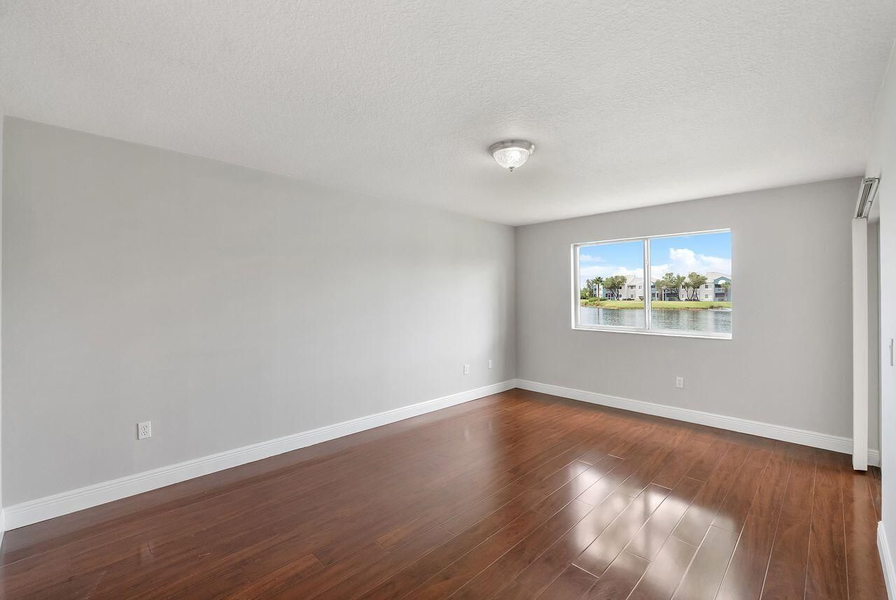 9563 Weldon Circle, Unit D107, Tamarac, FL 33321 Photo