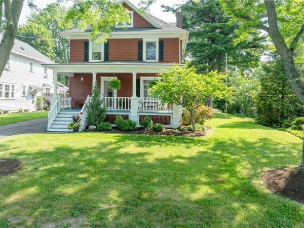 57 E Lake Street , Skaneateles, NY 13152