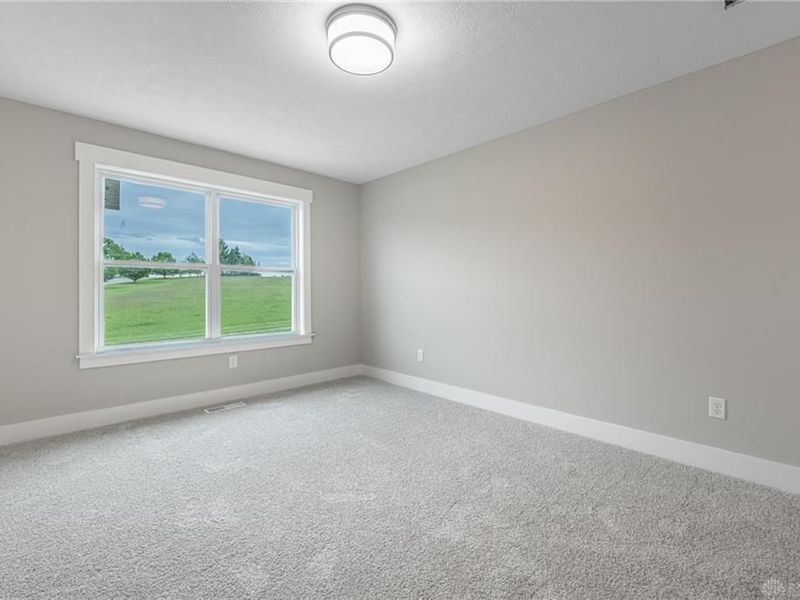913 Wright Cycle Boulevard, Xenia, OH 45385 Photo 32