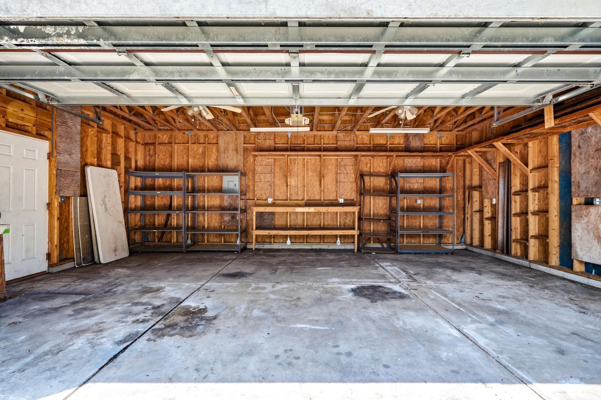 1022 S Hollywood Dr. Photo 32