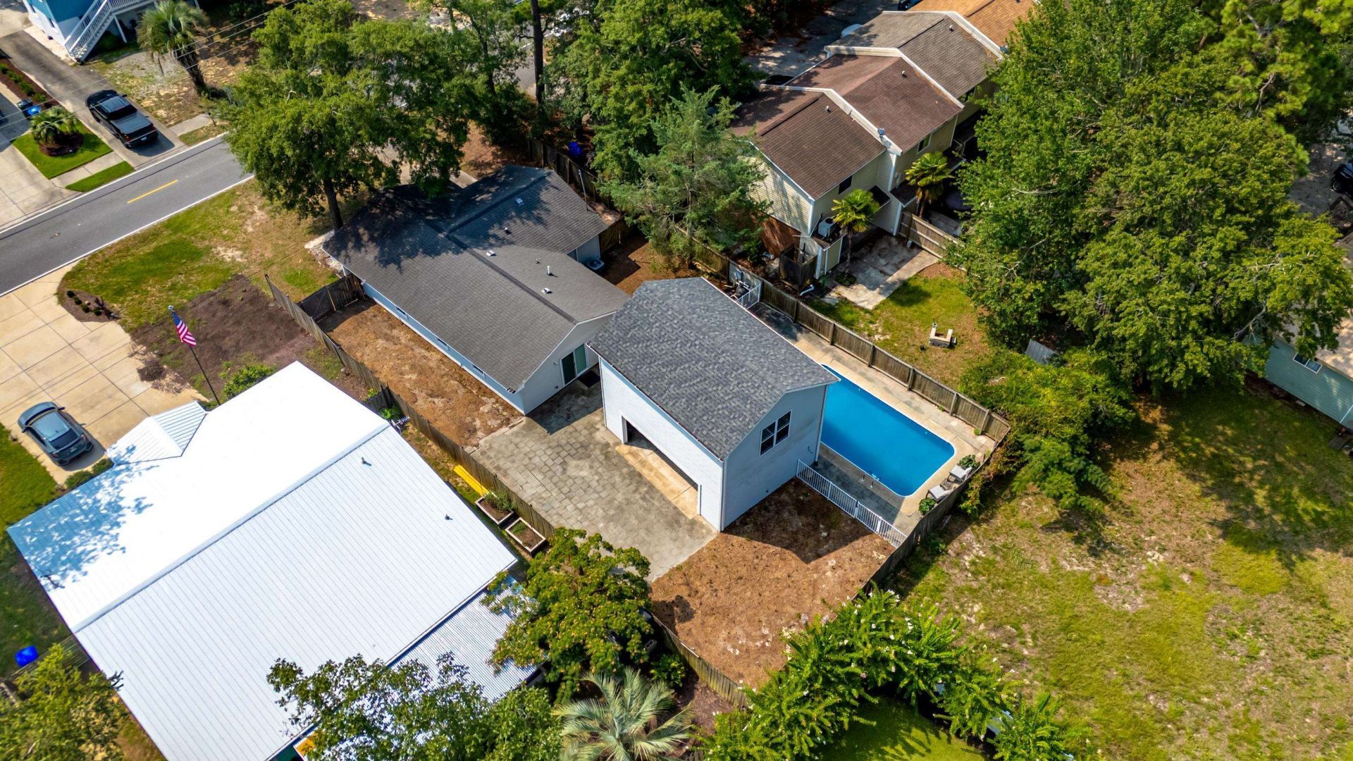 1022 S Hollywood Dr. Photo 42