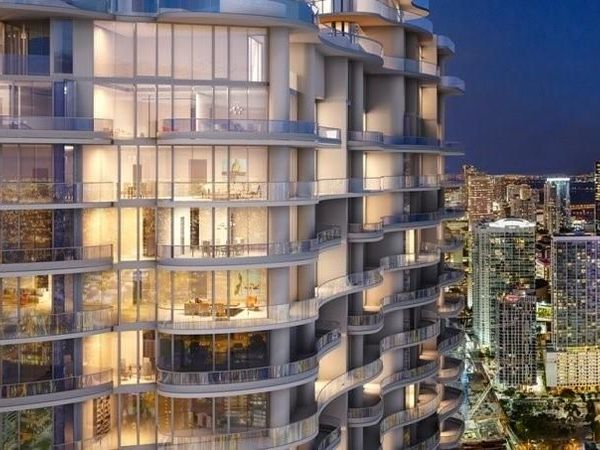 1000 Brickell Plaza, Unit 2301, Miami, FL 33131