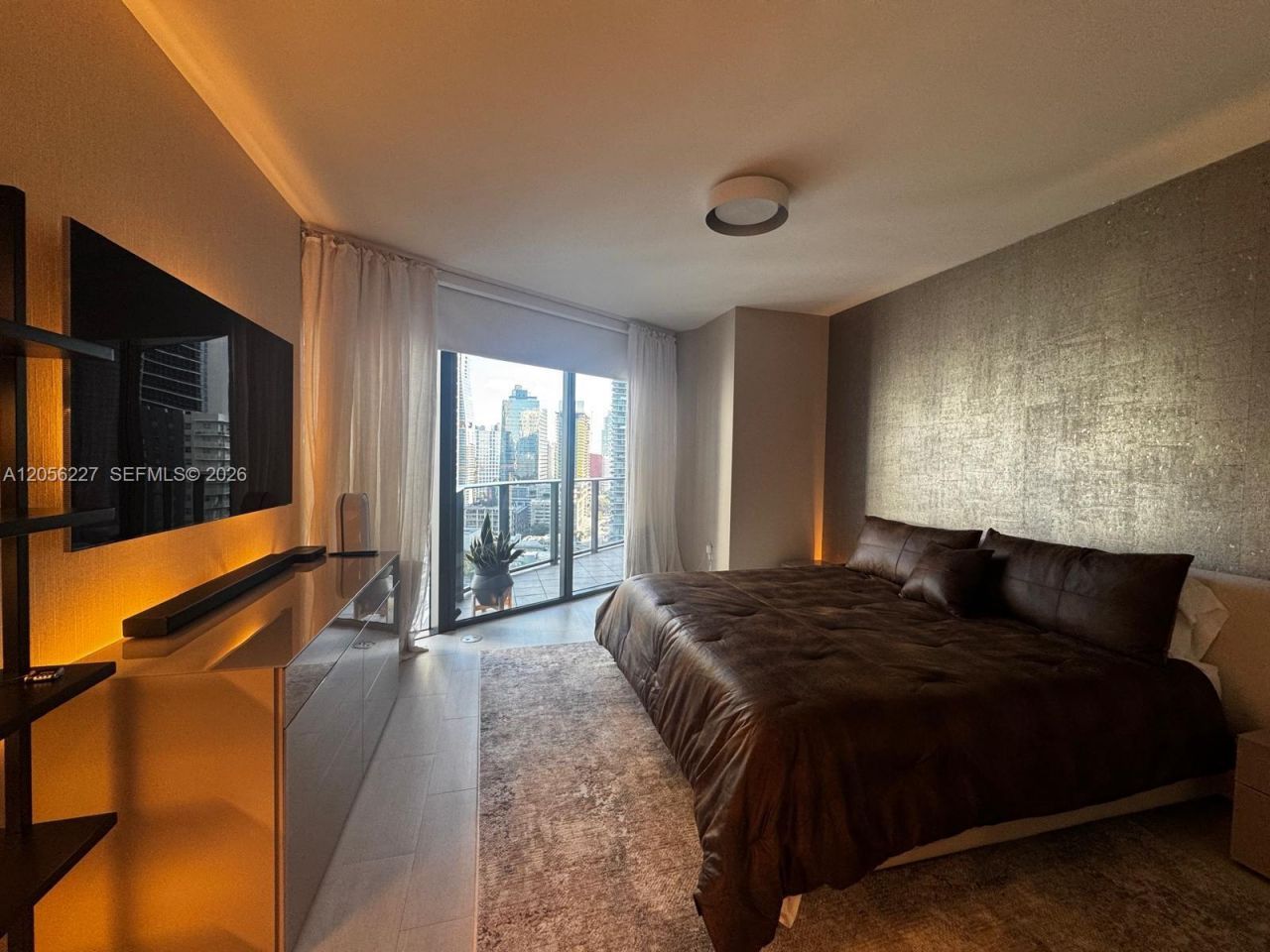 1000 Brickell Plaza, Unit 2301, Miami, FL 33131 Photo
