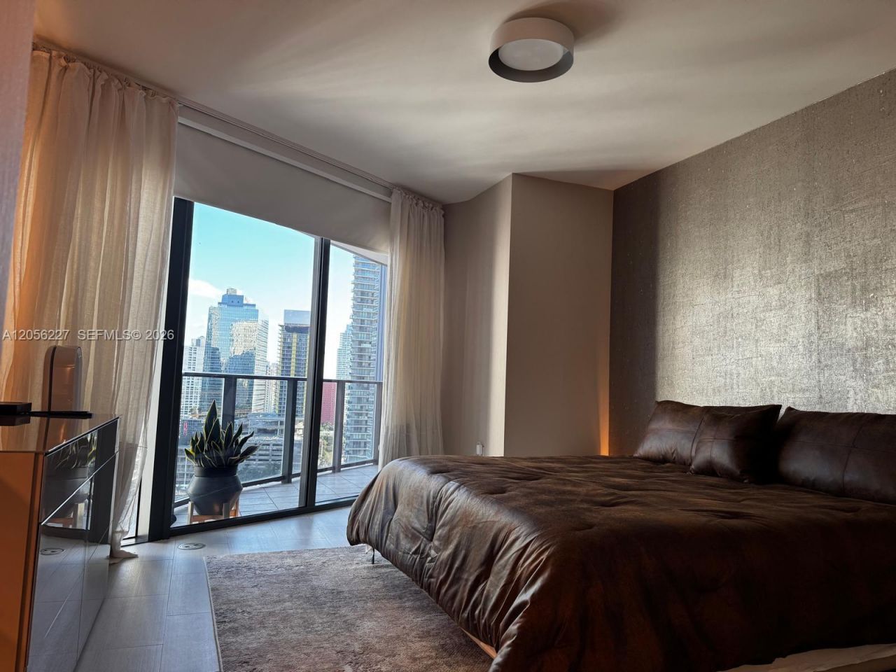 1000 Brickell Plaza, Unit 2301, Miami, FL 33131 Photo