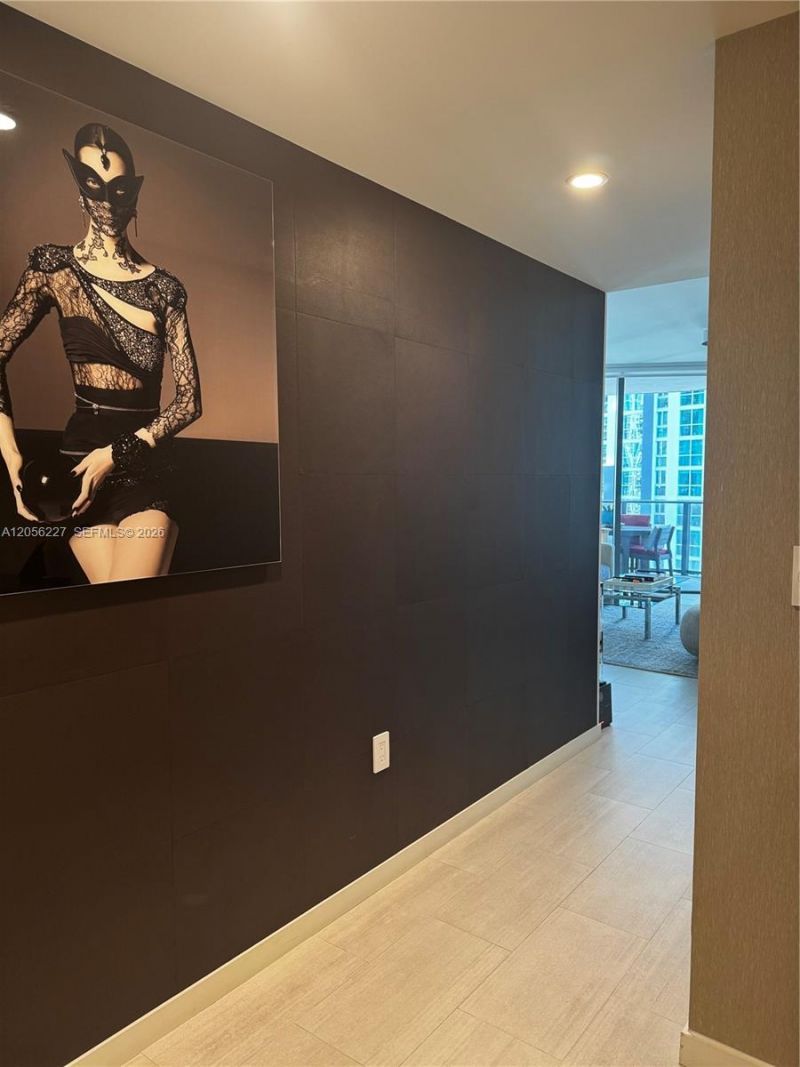 1000 Brickell Plaza, Unit 2301, Miami, FL 33131 Photo