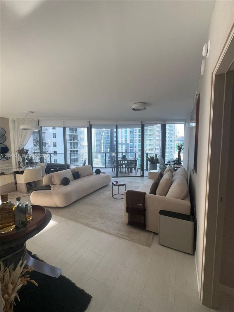 1000 Brickell Plaza, Unit 2301, Miami, FL 33131 Photo