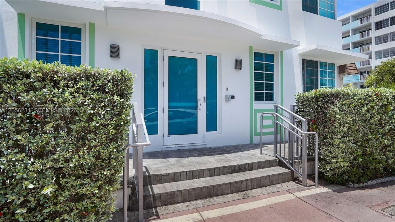 7936 Harding Ave , Miami Beach, FL 33141 Photo