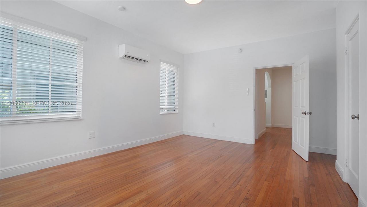 7936 Harding Ave , Miami Beach, FL 33141 Photo