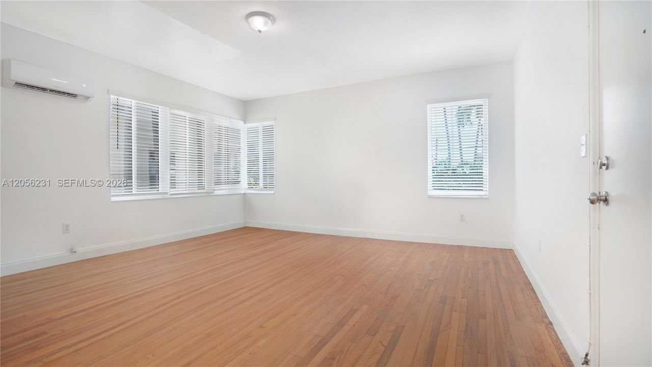 7936 Harding Ave , Miami Beach, FL 33141 Photo