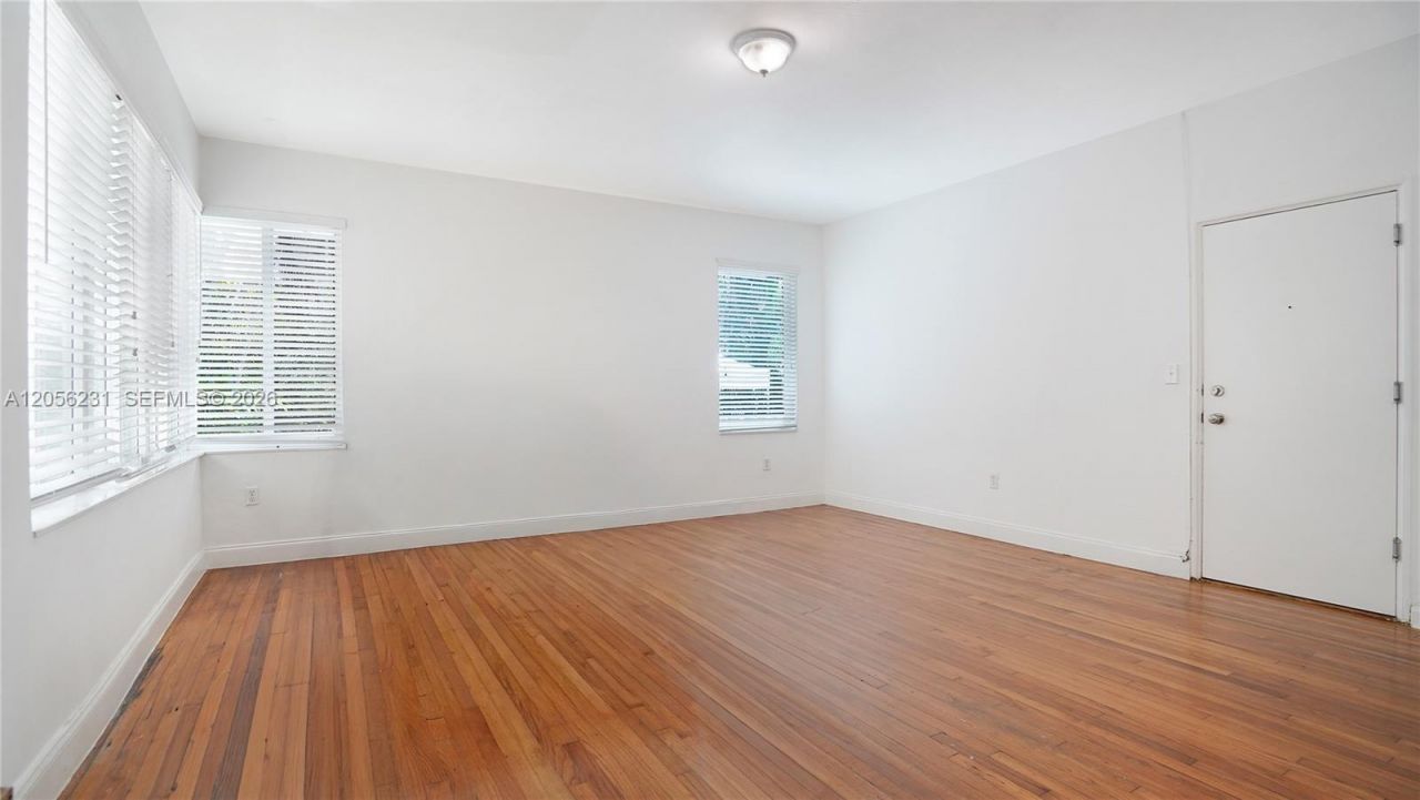 7936 Harding Ave , Miami Beach, FL 33141 Photo