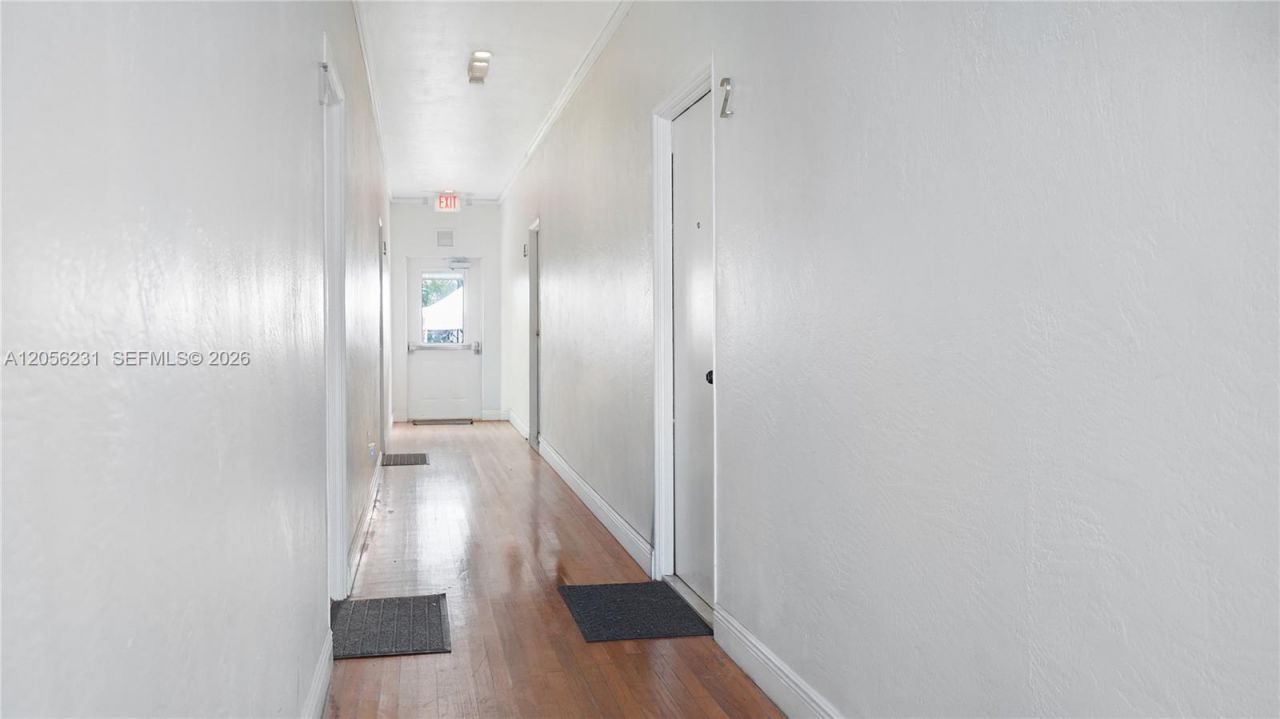 7936 Harding Ave , Miami Beach, FL 33141 Photo