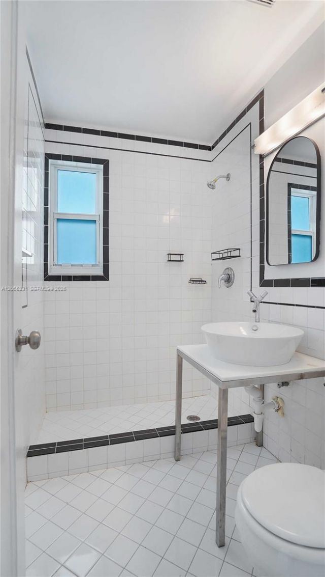 7936 Harding Ave , Miami Beach, FL 33141 Photo