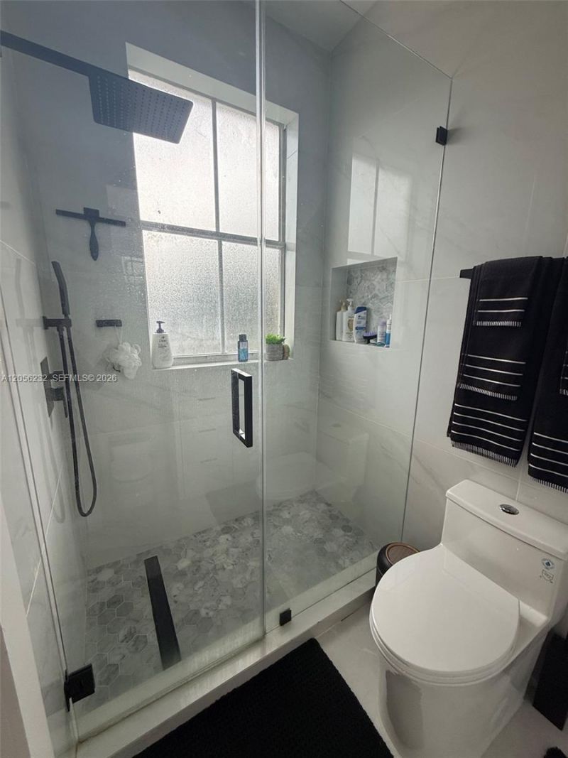8037 W 36th Ave , Unit 6, Hialeah, FL 33018 Photo