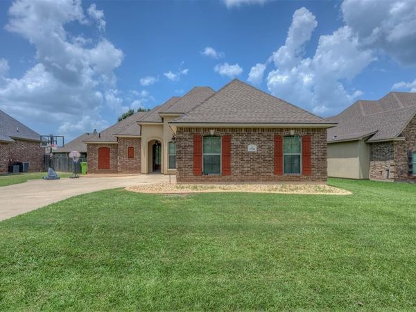 2728 Caplis Sligo Plantation Drive , Bossier City, LA 71112
