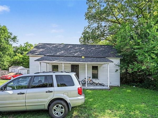 1109 N Park Avenue , Burlington, NC 27217