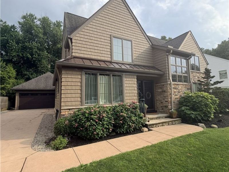 21669 Kenwood Avenue, Rocky River, OH 44116 Photo 1