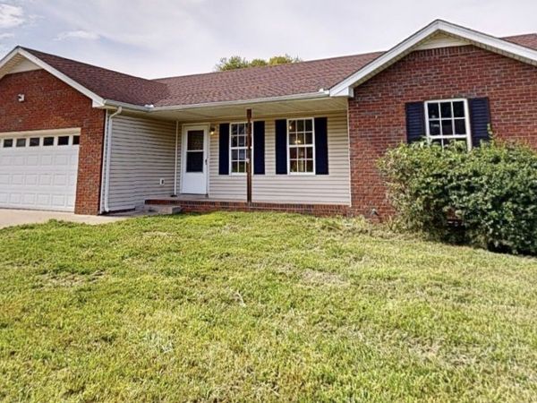 1781 Butternut Dr, Clarksville, TN 37042