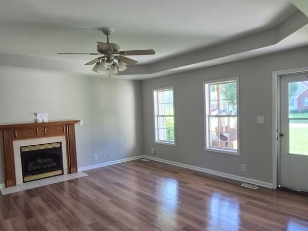 1781 Butternut Dr , Clarksville, TN 37042