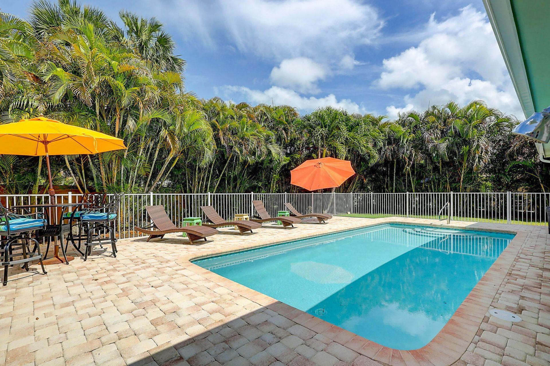 3824 SE Fairway E, Stuart, FL 34997 Photo