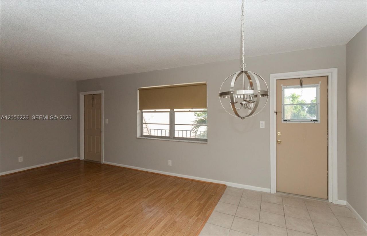 2145 Pierce St , Unit 218, Hollywood, FL 33020 Photo
