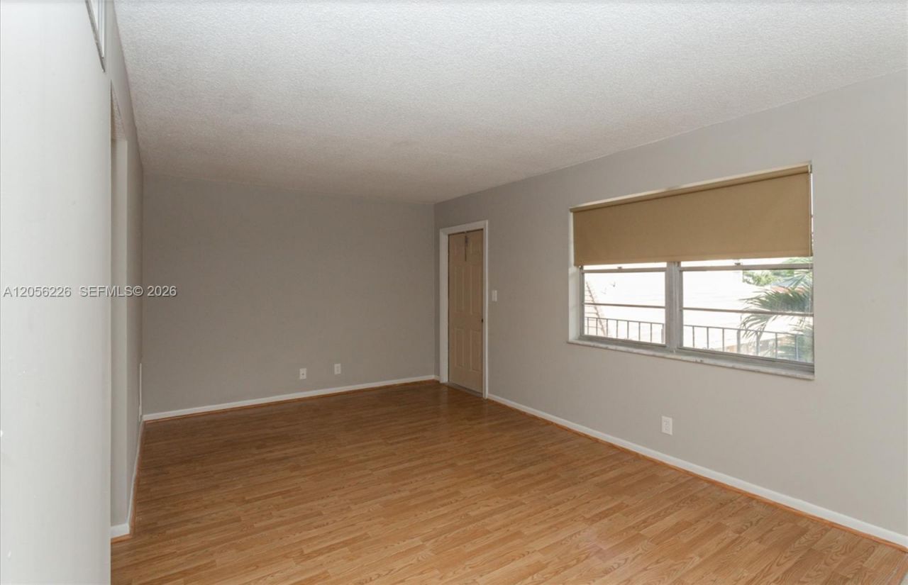 2145 Pierce St , Unit 218, Hollywood, FL 33020 Photo