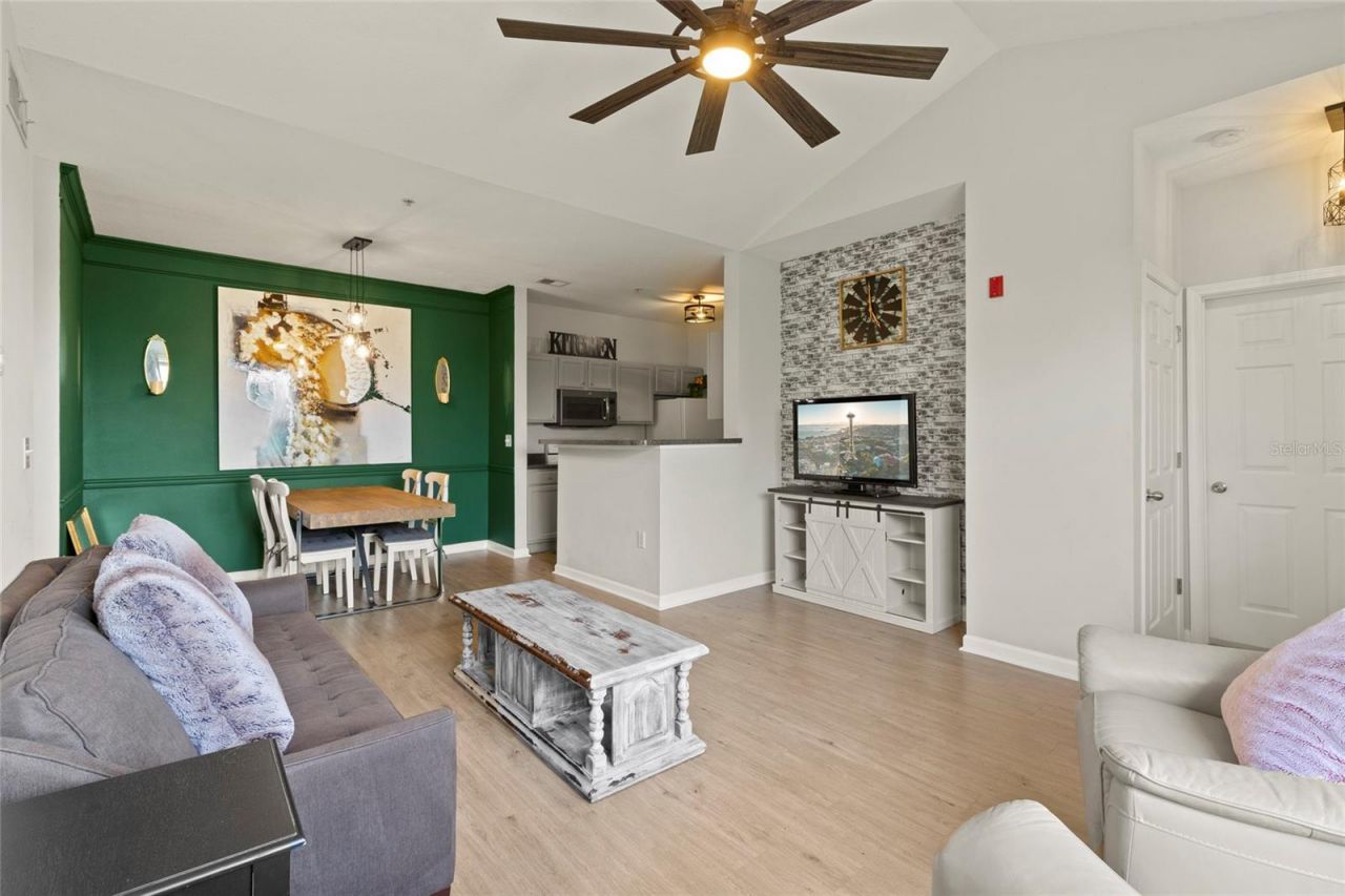 4802 51st Street W, Unit 423, Bradenton, FL 34210 Photo