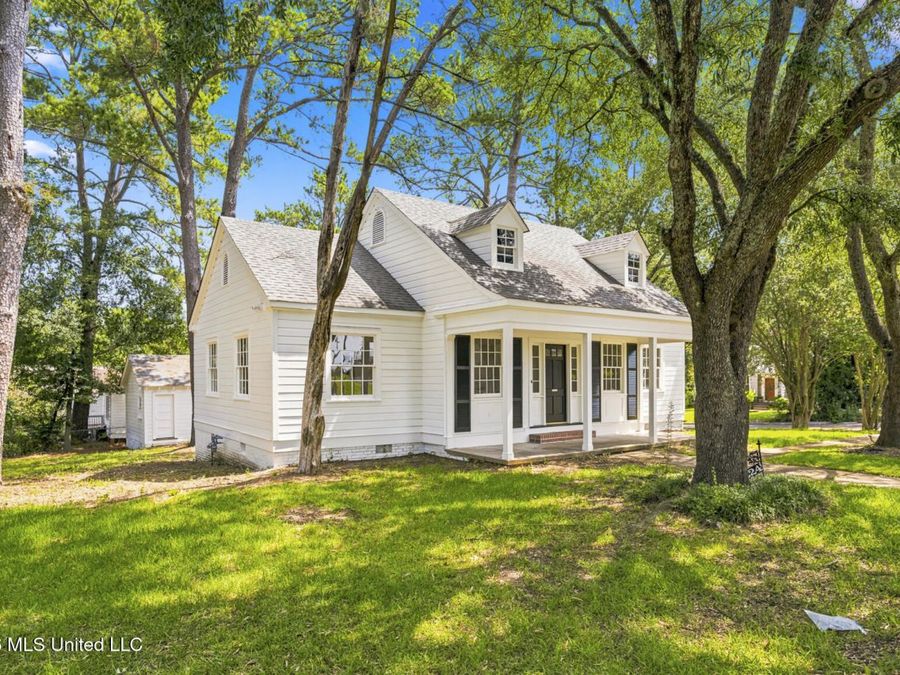 Property Image 4