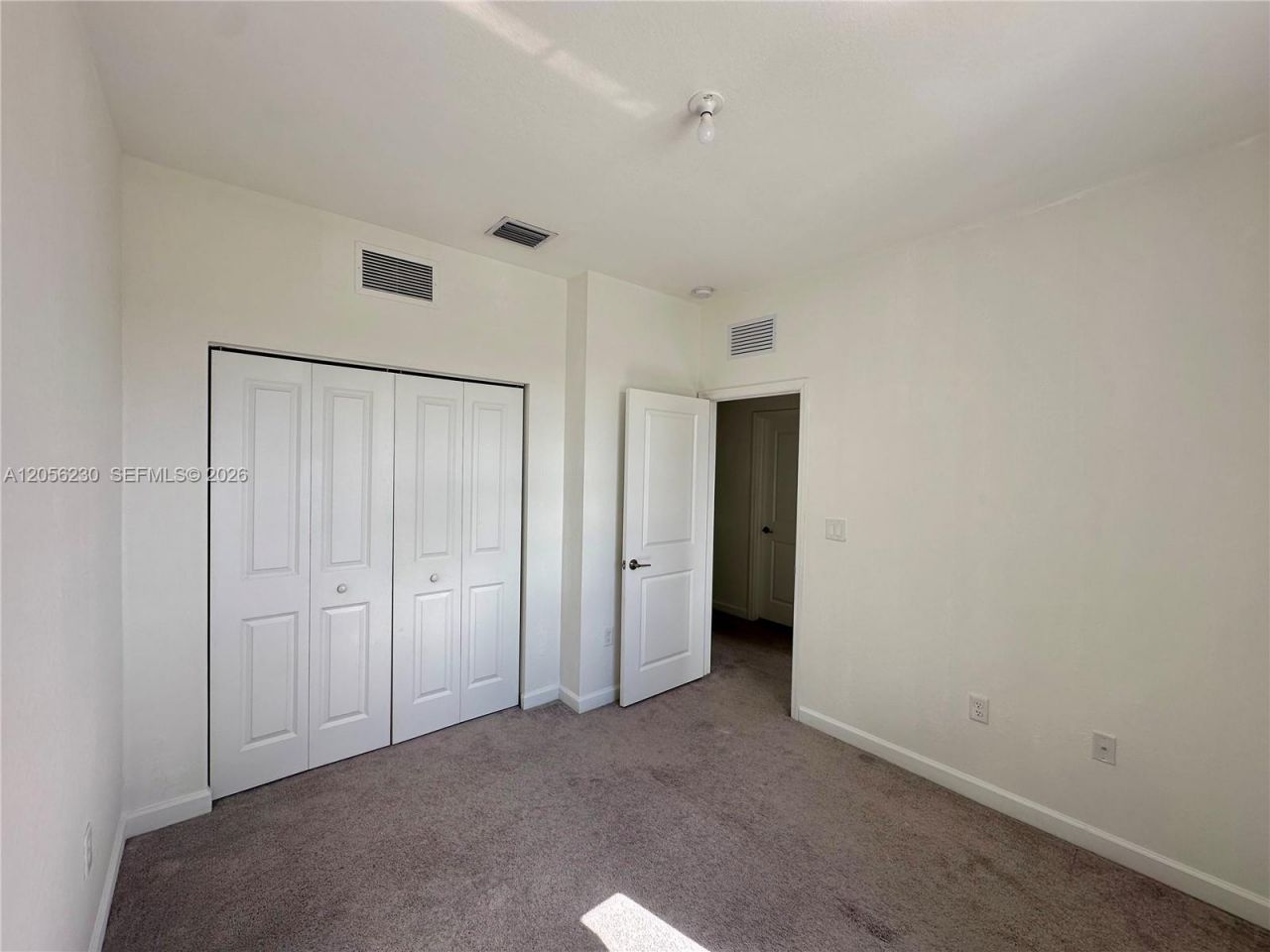 2737 SE 17th St, Homestead, FL 33035 Photo