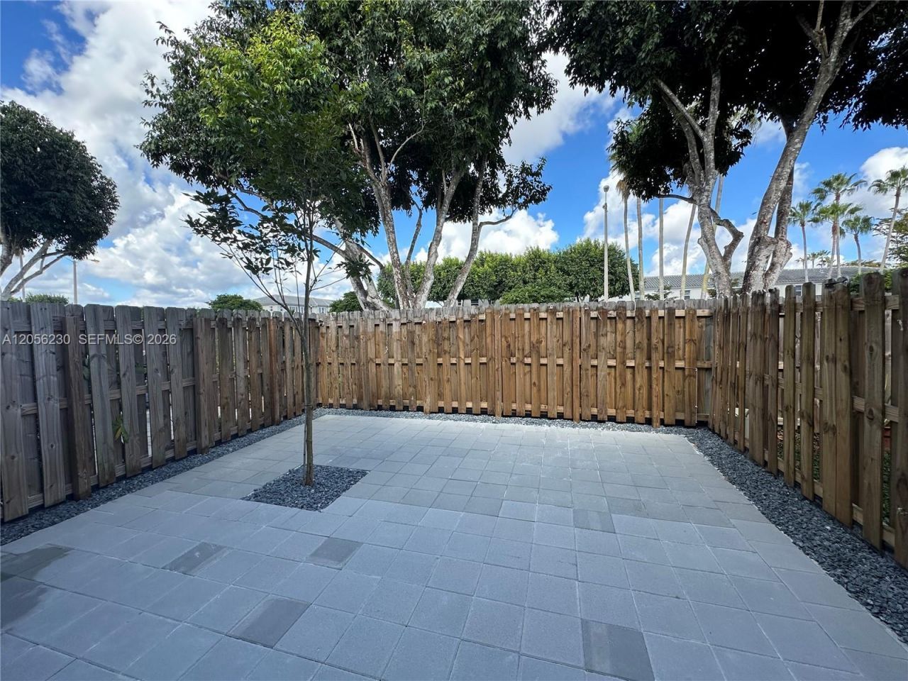 2737 SE 17th St, Homestead, FL 33035 Photo