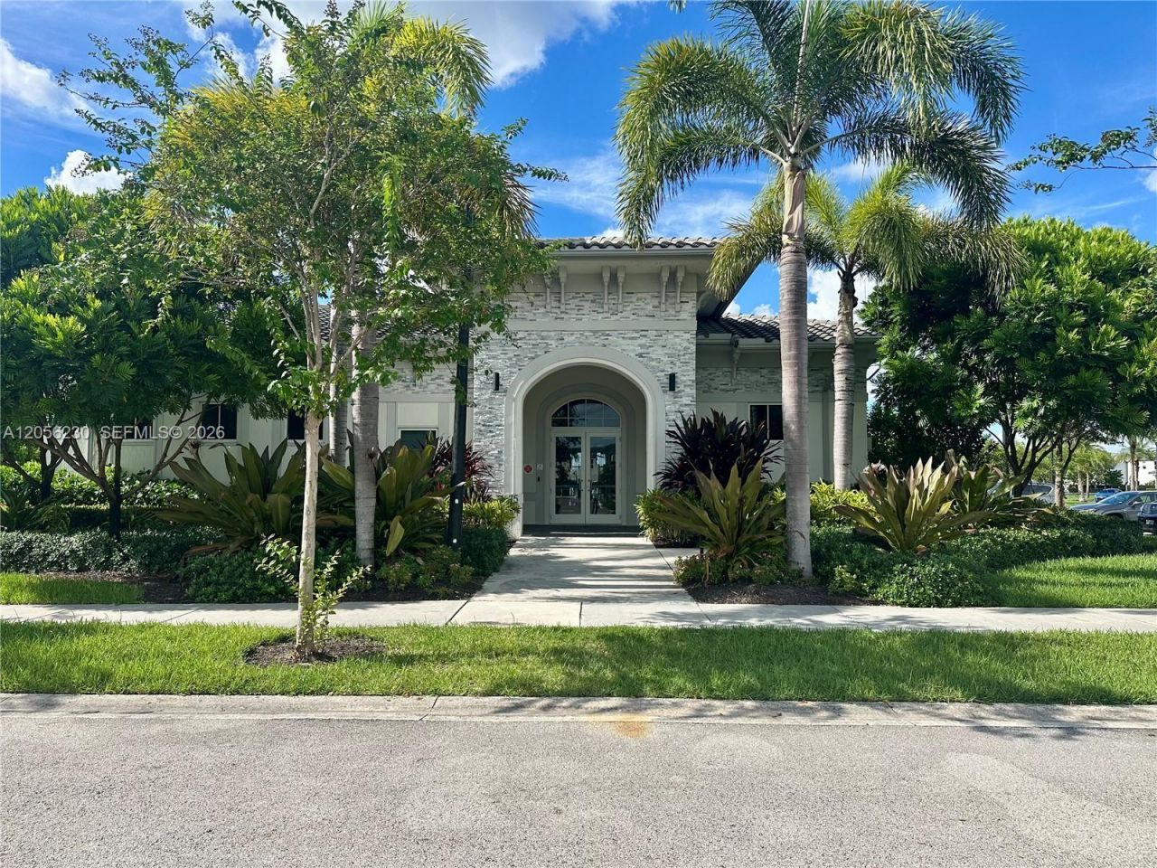 2737 SE 17th St, Homestead, FL 33035 Photo