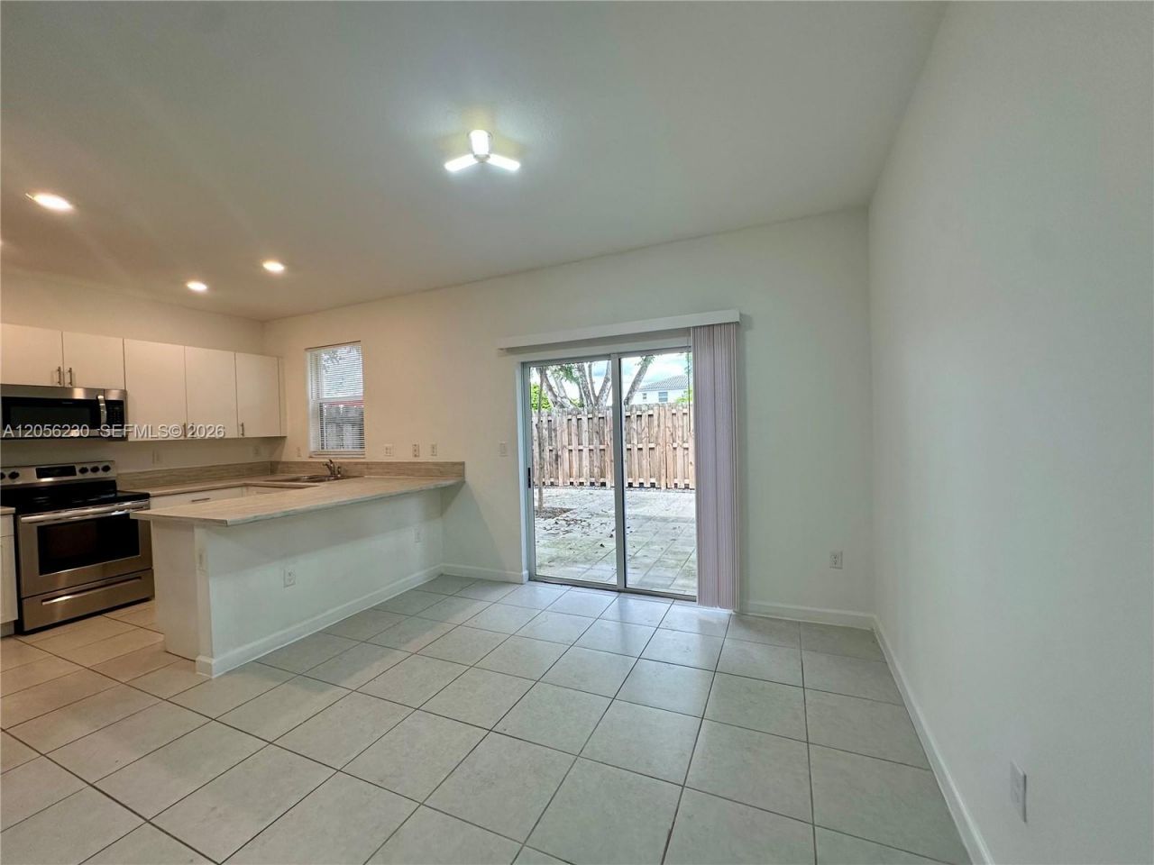 2737 SE 17th St, Homestead, FL 33035 Photo