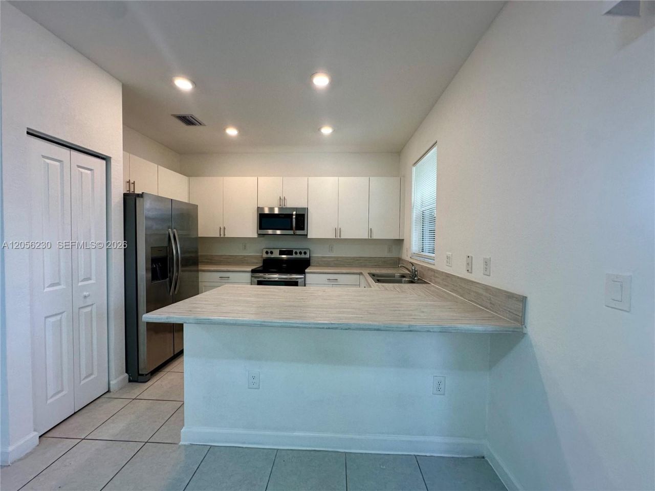 2737 SE 17th St, Homestead, FL 33035 Photo