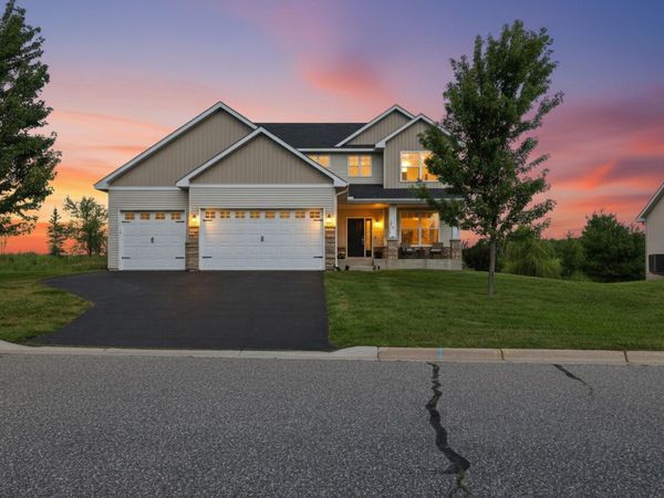 2206 Longhorn Lane, Buffalo, MN 55313