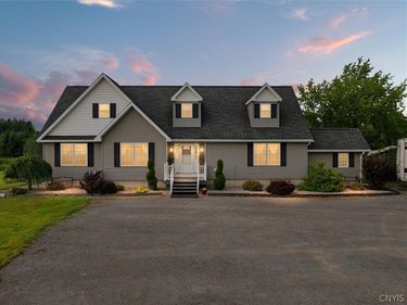 9173 Fraser Road , Holland Patent, NY 13354