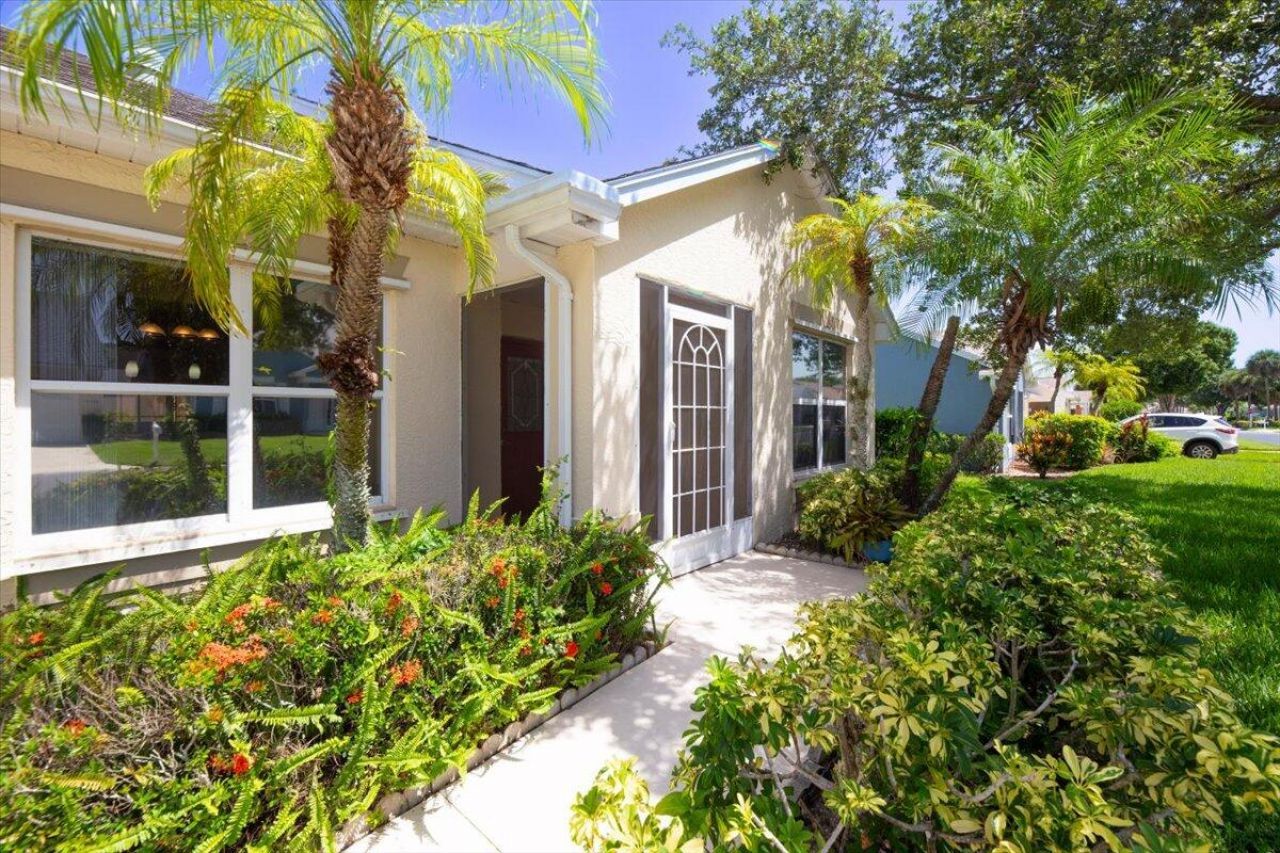 1065 NW Tuscany Drive, Port Saint Lucie, FL 34986 Photo