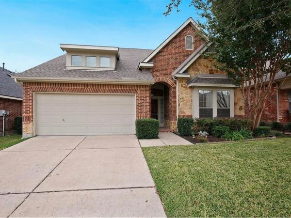 6939 Chackbay Lane , Dallas, TX 75227