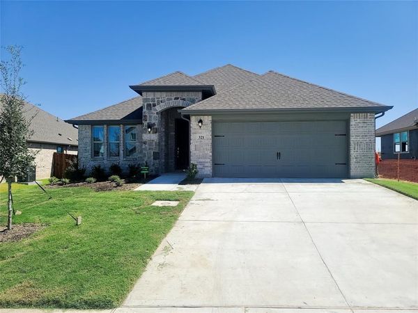 321 Ranch Road , Justin, TX 76247