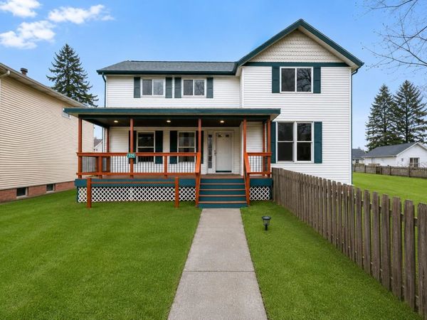 3613 County O Road, Cambridge, WI 53523