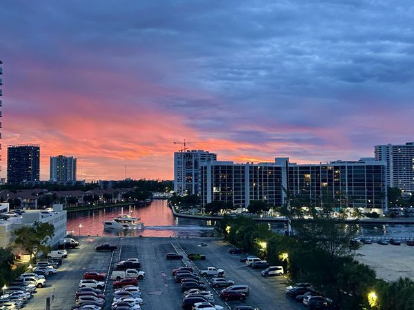 3725 S Ocean Drive, Hollywood, FL 33019