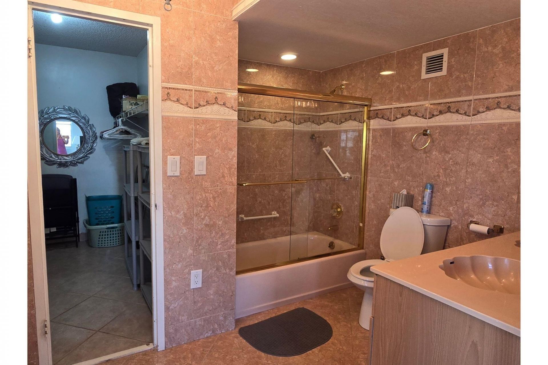 3725 S Ocean Drive, Unit 727, Hollywood, FL 33019 Photo