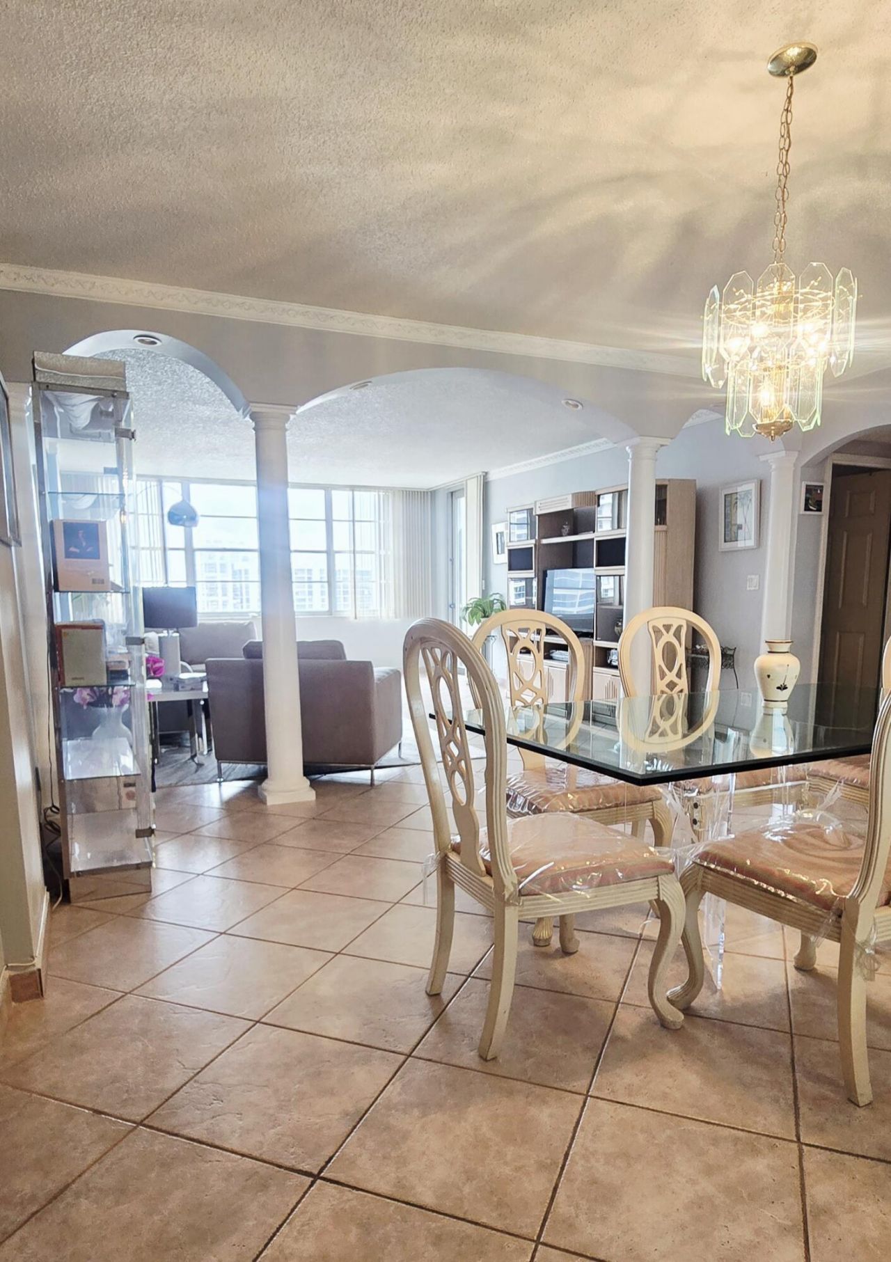 3725 S Ocean Drive, Unit 727, Hollywood, FL 33019 Photo