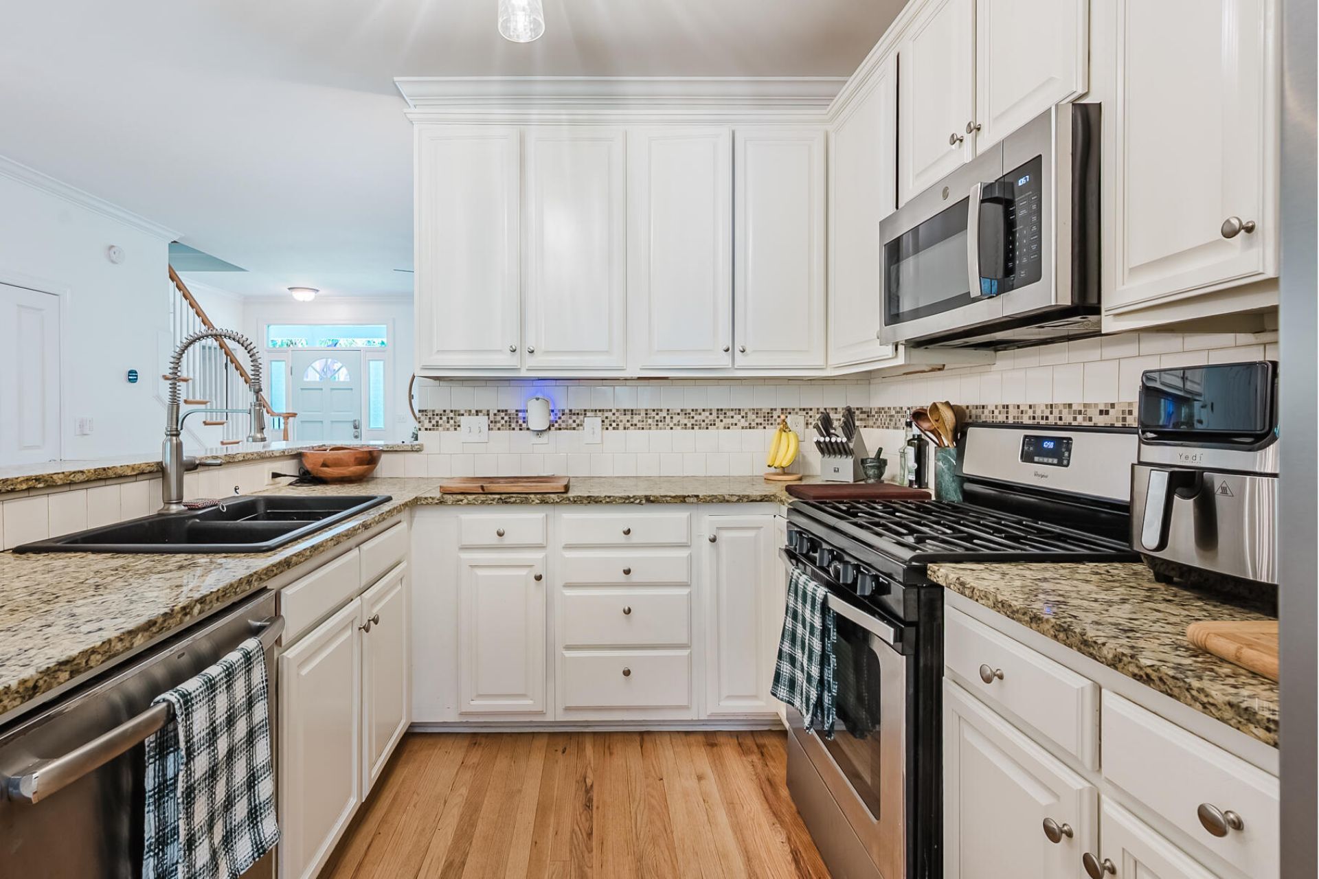 1124 Sea Island Crossing Lane Photo 13