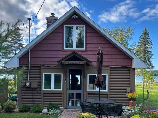 7969 Channel Road, Petoskey, MI 49770