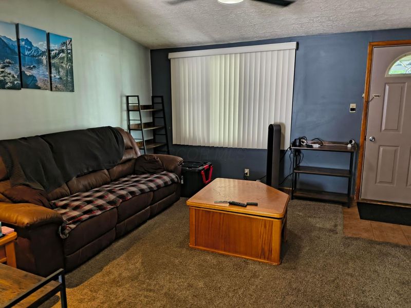 335 E Farming e Street , Marion, OH 43302 Photo 5