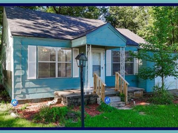 903 E Beverly Street, Ada, OK 74820