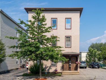 217 Cartier Street, Manchester, NH 03102