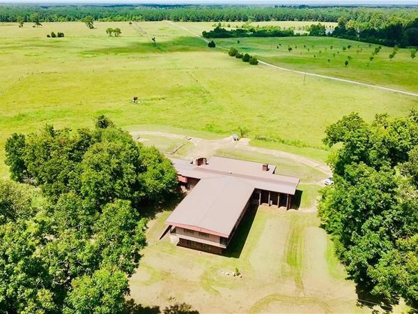 260 JOINER Loop, Pollock, LA 71467
