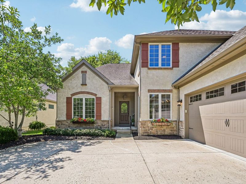 899 John Michael Way, Columbus, OH 43235 Photo 4