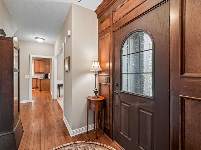 899 John Michael Way, Columbus, OH 43235 Photo 9